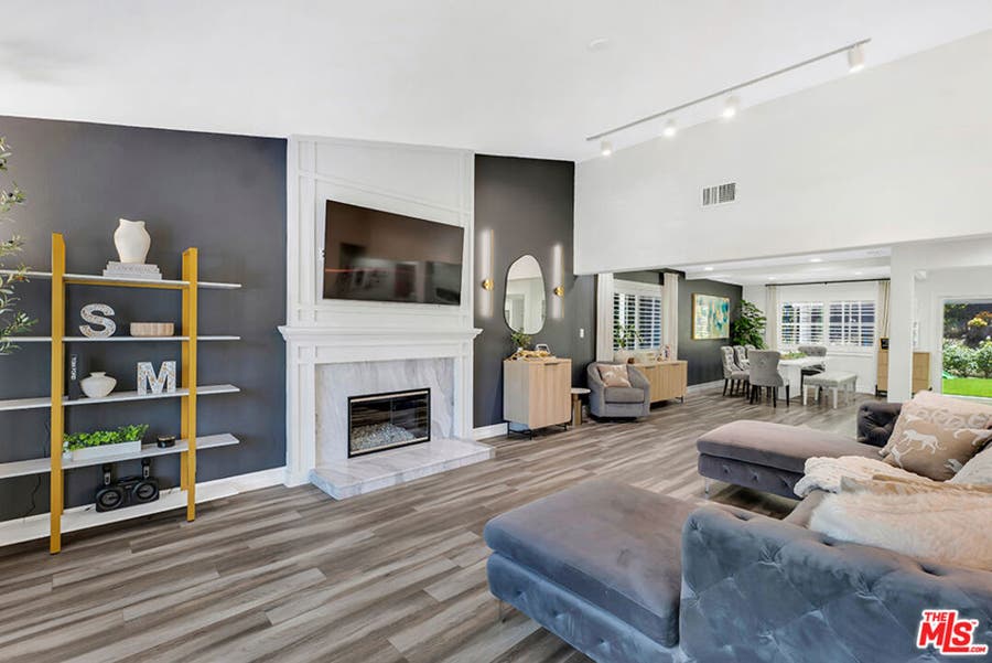 Property photo for 24550 Gardenstone Lane, West Hills, CA