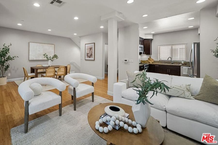 Property photo for 5727 Camellia Avenue, #108, North Hollywood, CA