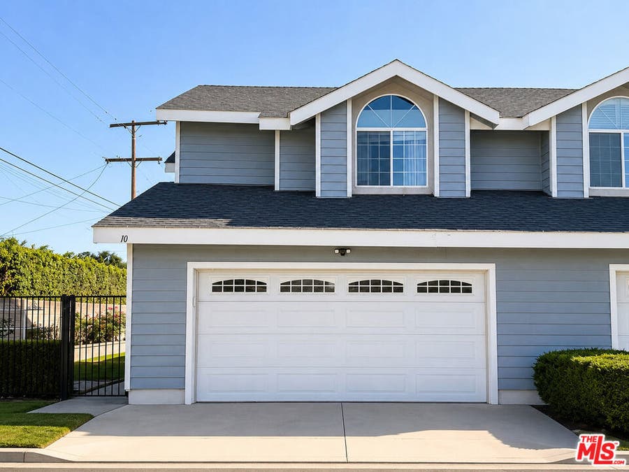 Property photo for 8950 Serapis Avenue, #10, Downey, CA