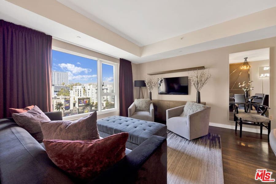 Property photo for 6250 Hollywood Boulevard, #6F, Los Angeles, CA