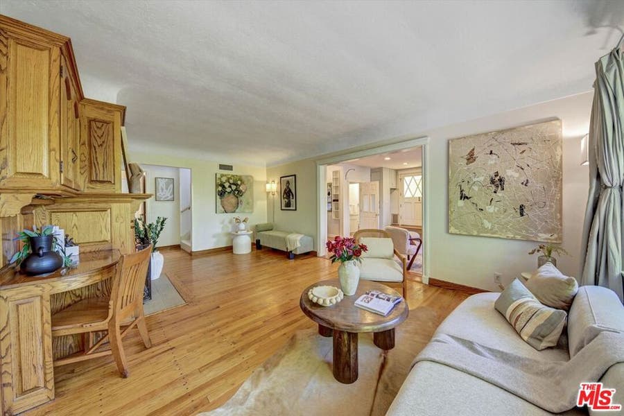Property photo for 4947 Serrania Avenue, Woodland Hills, CA