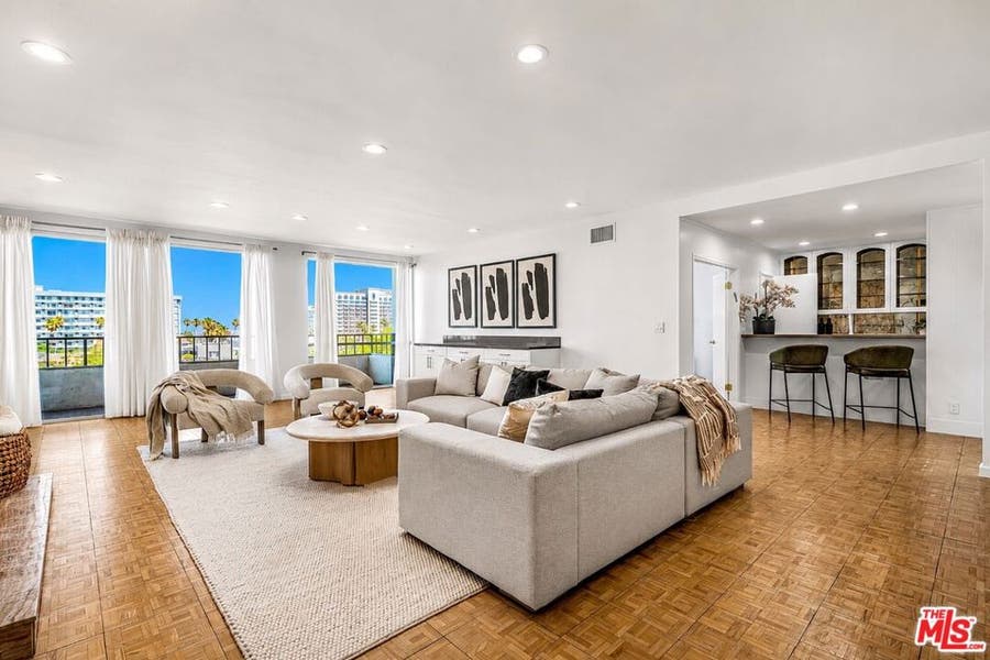 Property photo for 339 N Palm Drive, #504, Beverly Hills, CA