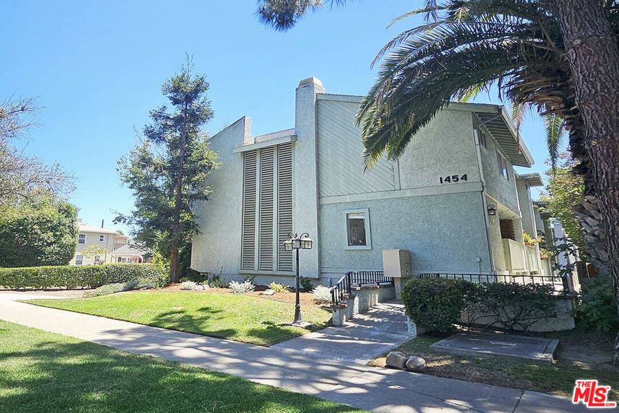 Property photo for 1454 E Orange Grove Boulevard, #1, Pasadena, CA