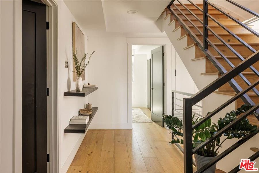 Property photo for 11310 Victory Boulevard, North Hollywood, CA