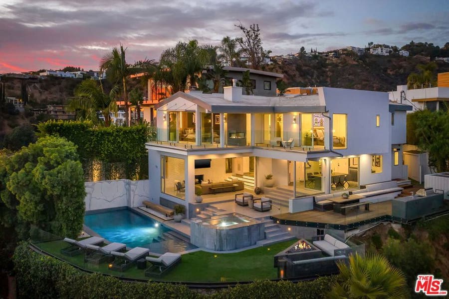 Property photo for 1500 Viewsite Terrace, Los Angeles, CA