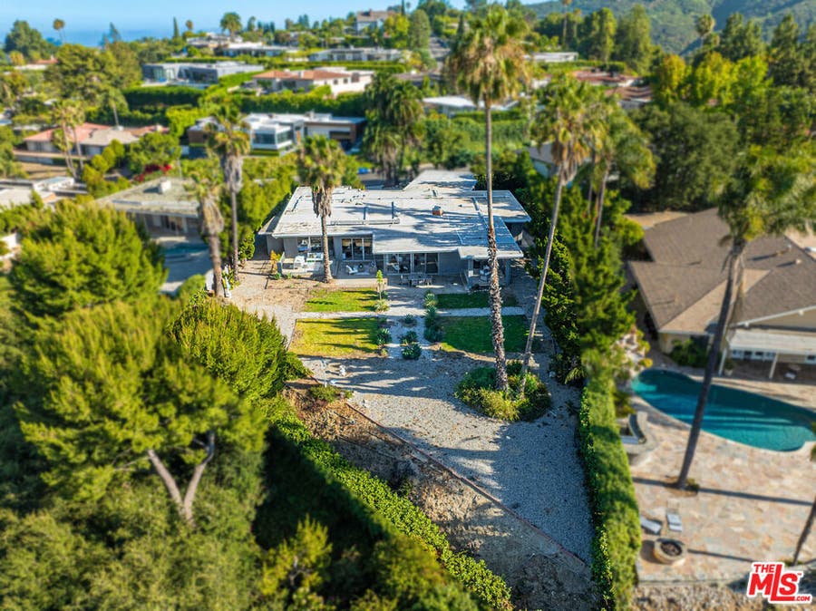 Property photo for 16375 Sloan Drive, Los Angeles, CA
