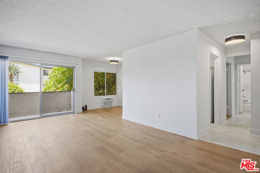 Property photo for 1352 S Carmelina Avenue, #102, Los Angeles, CA