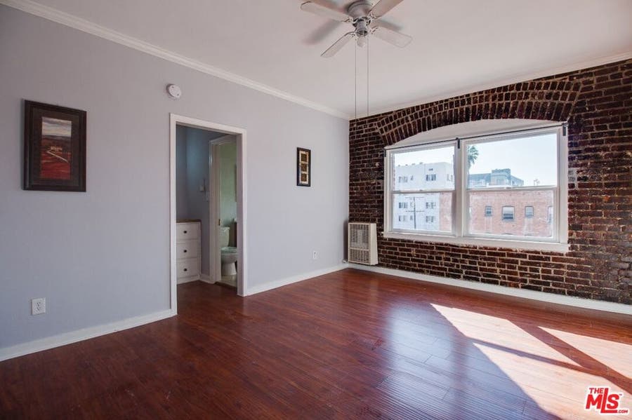 Property photo for 730 S Catalina Street, Los Angeles, CA