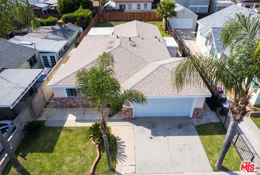 Property photo for 2321 Myrtle Avenue, Long Beach, CA