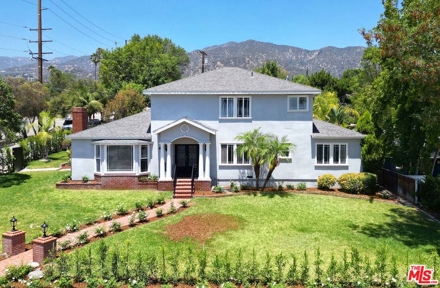 Property photo for 941 Chehalem Road, La Canada Flintridge, CA