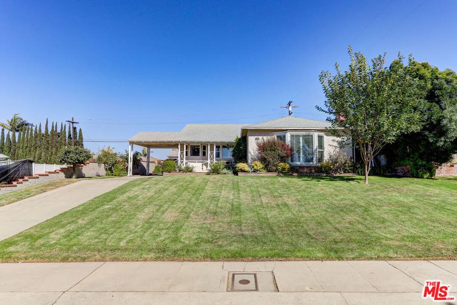 Property photo for 8008 El Manor Avenue, Los Angeles, CA
