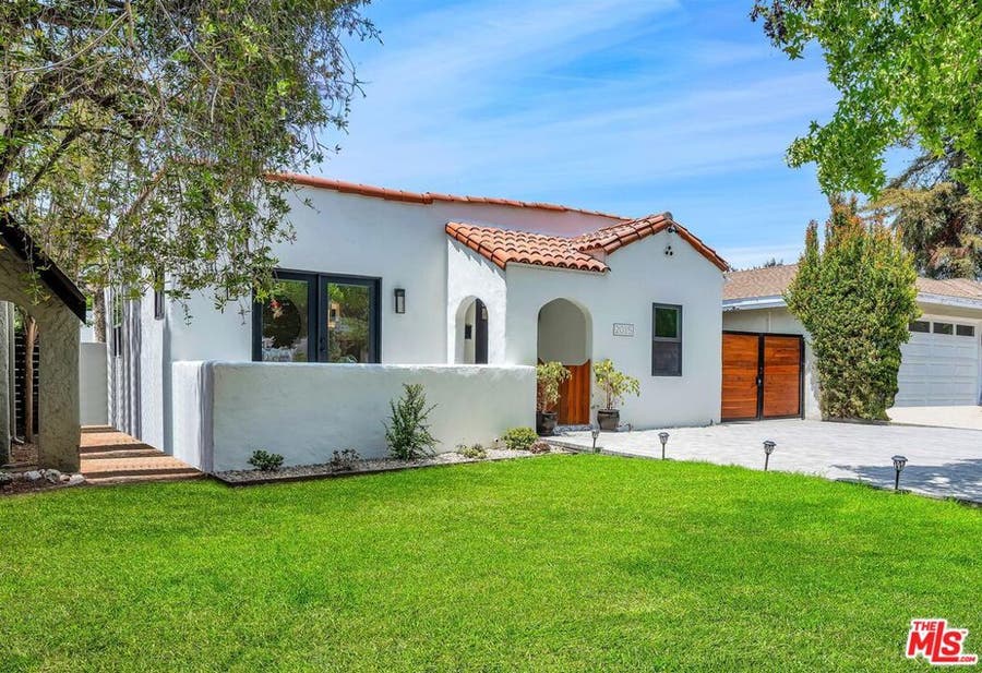 Property photo for 2015 Malcolm Avenue, Los Angeles, CA