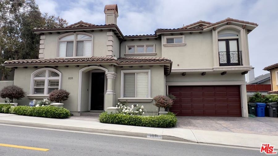 Property photo for 1011 Green Lane, Redondo Beach, CA