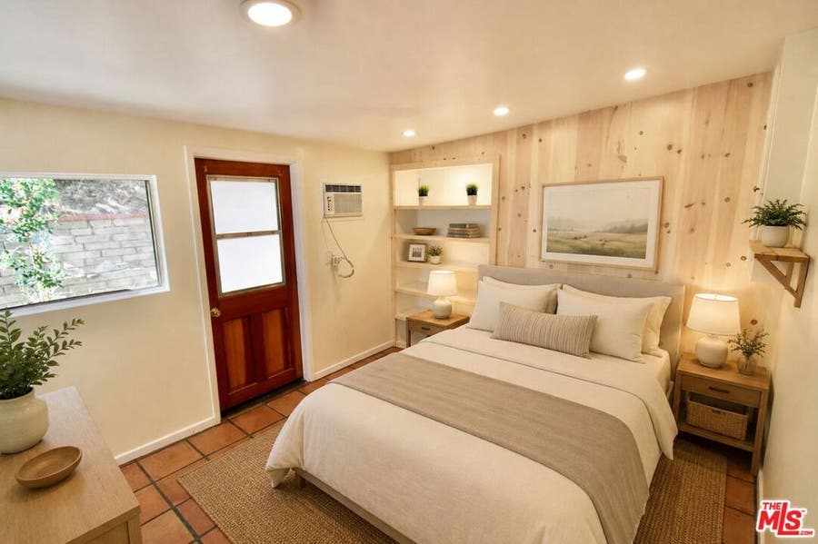 Property photo for 20200 Paradise Lane, #A, Topanga, CA