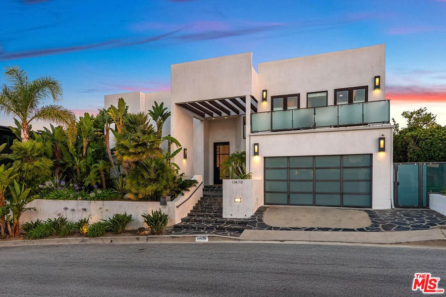 Property photo for 11470 Dona Evita Drive, Los Angeles, CA