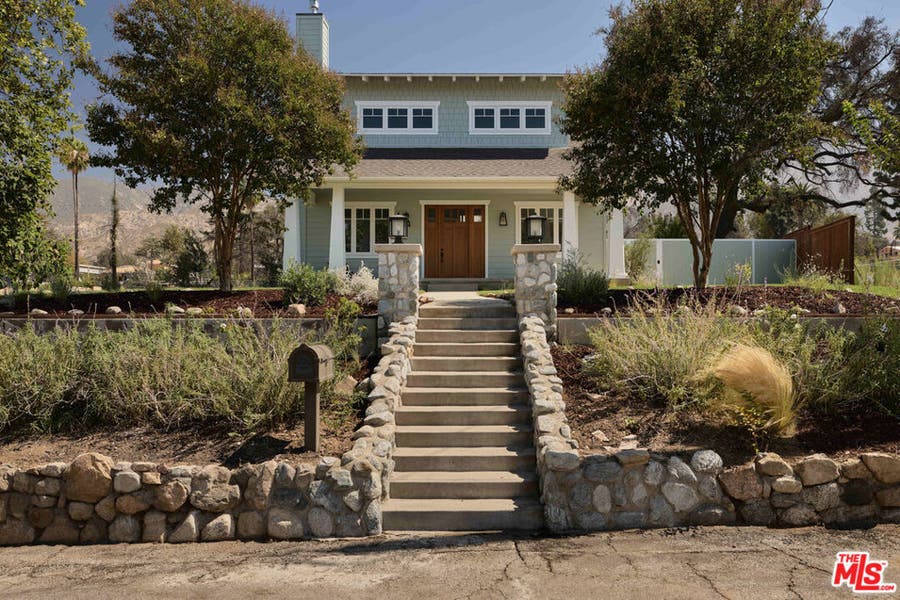 Property photo for 539 Punahou Street, Altadena, CA
