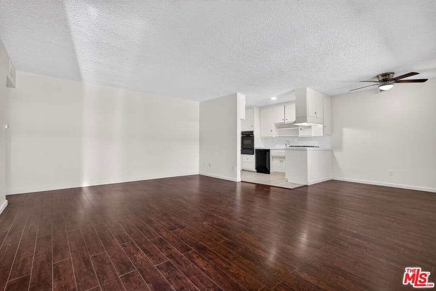 Property photo for 15540 Moorpark Street, #7, Encino, CA