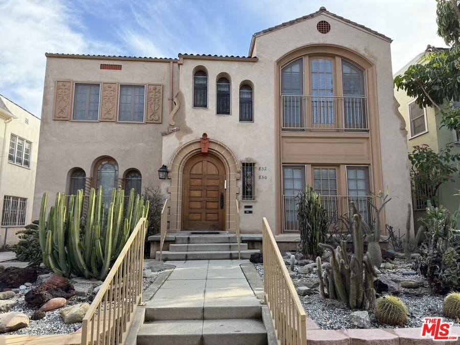 Property photo for 830 S Detroit Street, Los Angeles, CA