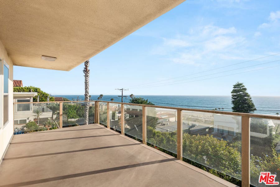 Property photo for 7203 Rindge Avenue, Los Angeles, CA