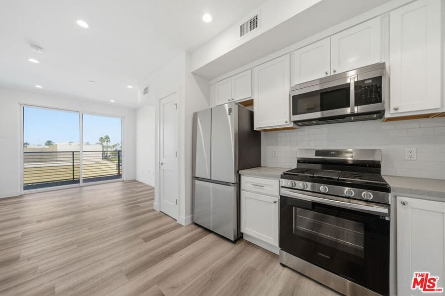Property photo for 667 N Wilton Place, #503, Los Angeles, CA