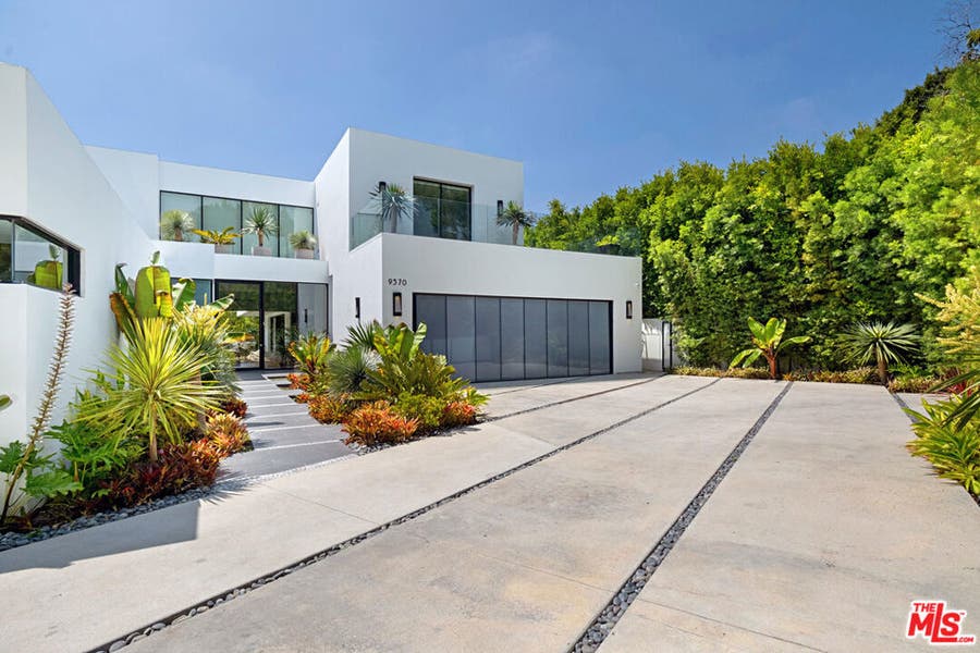 Property photo for 9570 Sunset Boulevard, Beverly Hills, CA