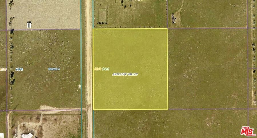 Property photo for 180 Avenue E-12, Lancaster, CA