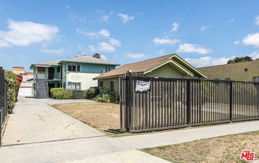 Property photo for 6124 S Victoria Avenue, Los Angeles, CA
