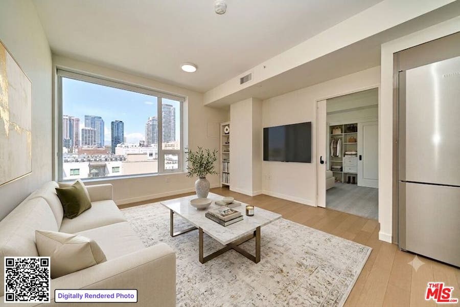 Property photo for 1050 S Grand Avenue, #1008, Los Angeles, CA