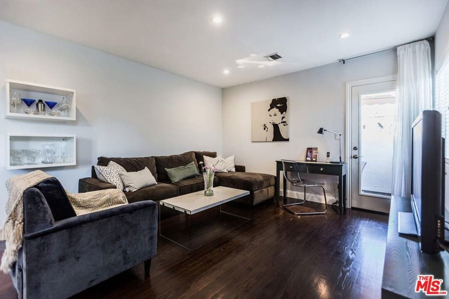 Property photo for 4409 IRVINE Avenue, North Hollywood, CA