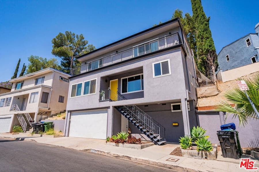 Property photo for 5343 TENDILLA Avenue, Woodland Hills, CA