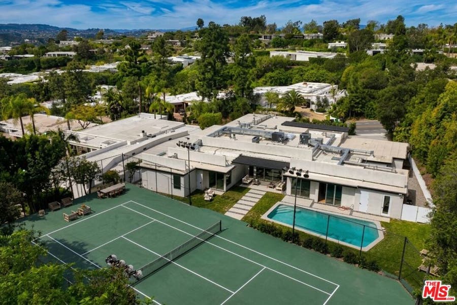 Property photo for 1836 Loma Vista Drive, Beverly Hills, CA