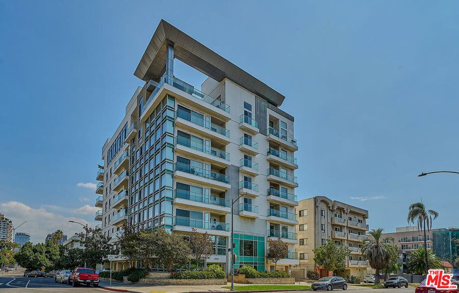 Property photo for 702 S Serrano Avenue, #605, Los Angeles, CA