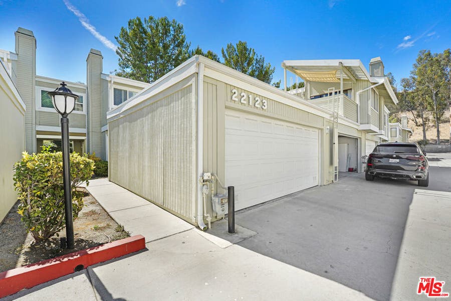 Property photo for 22123 Burbank Boulevard, #2, Los Angeles, CA