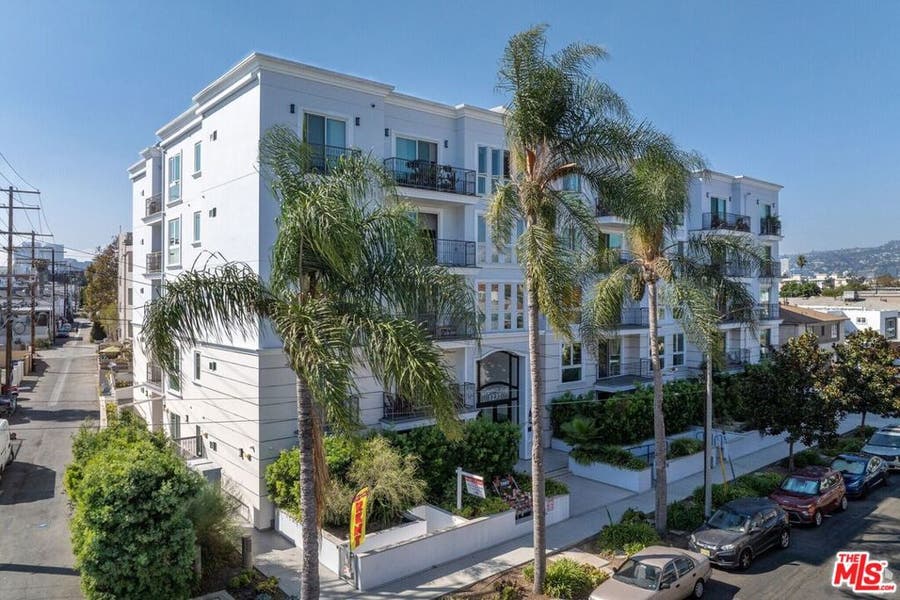 Property photo for 1237 S Holt Avenue, #202, Los Angeles, CA