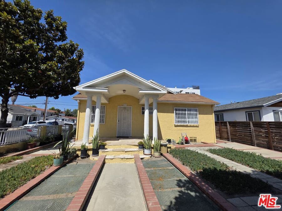 Property photo for 4239 S Hobart Boulevard, Los Angeles, CA