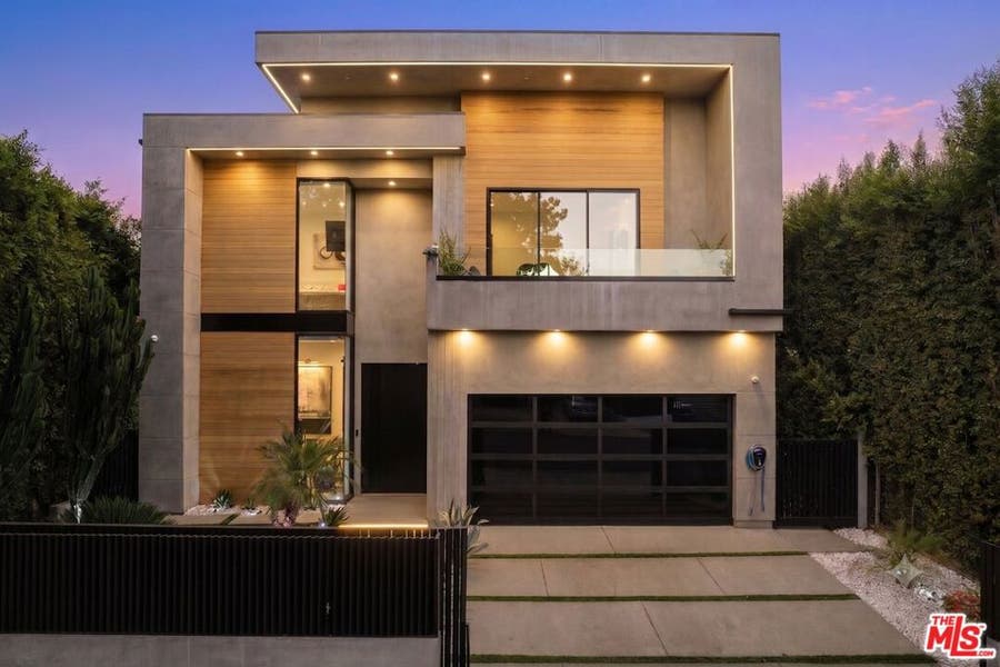 Property photo for 828 N Gardner Street, Los Angeles, CA