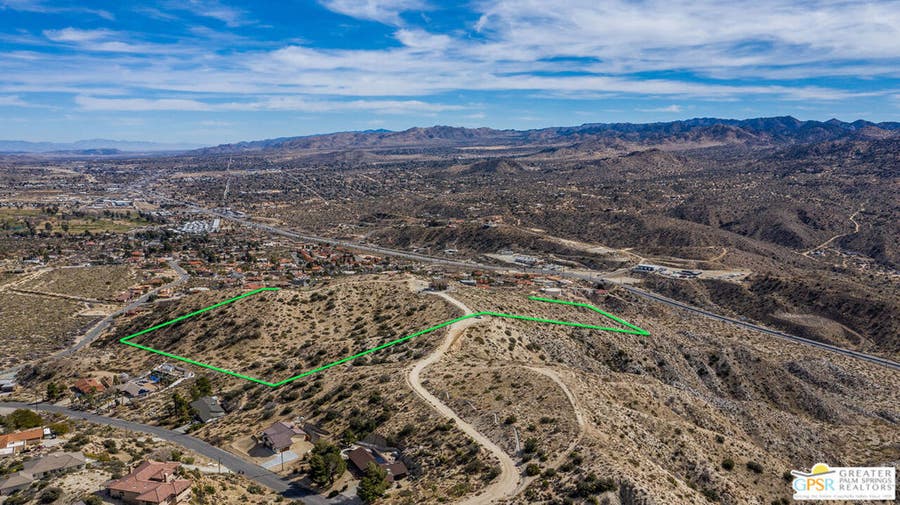 Property photo for 53847 Ridge Road, Yucca Valley, CA