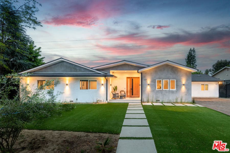 Property photo for 4629 Cerro Verde Place, Tarzana, CA