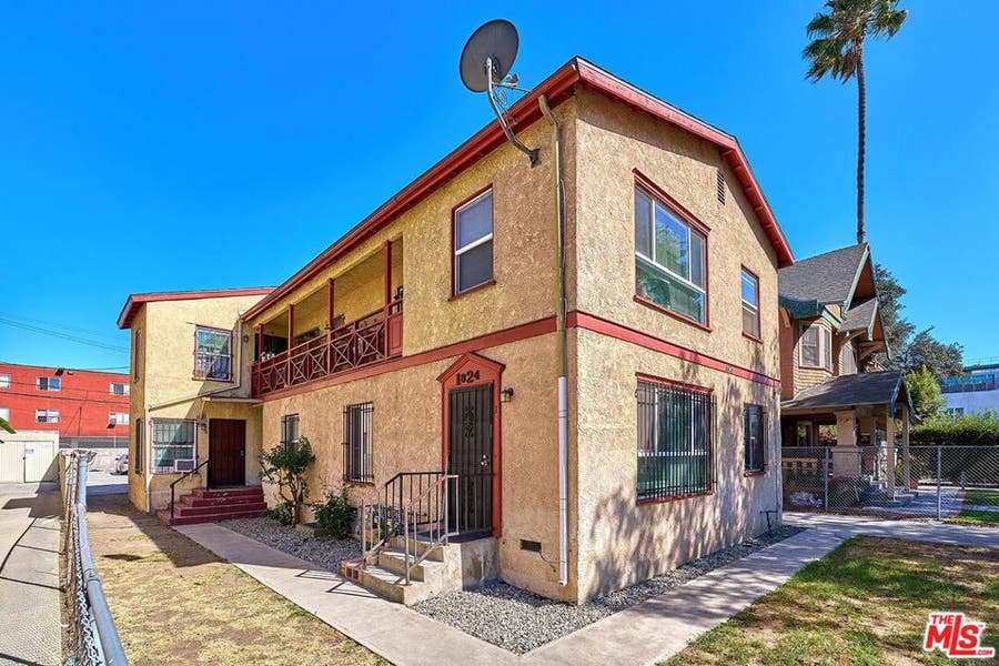 Property photo for 1824 S Wilton Place, Los Angeles, CA