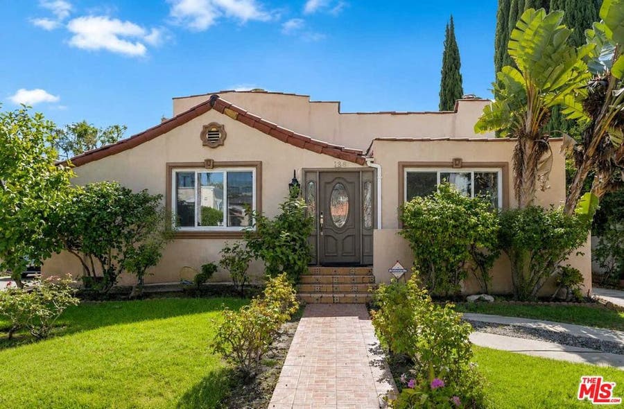 Property photo for 138 N Hamel Drive, Beverly Hills, CA