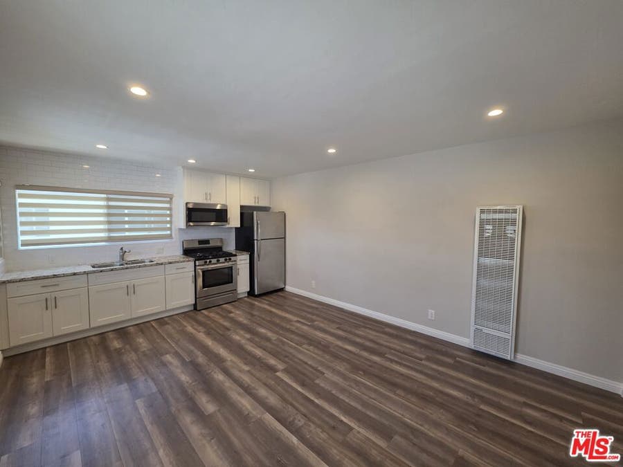 Property photo for 2012 S Holt Avenue, #2014, Los Angeles, CA