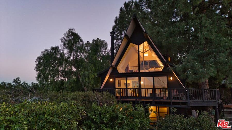 Property photo for 19995 Sischo Drive, Topanga, CA