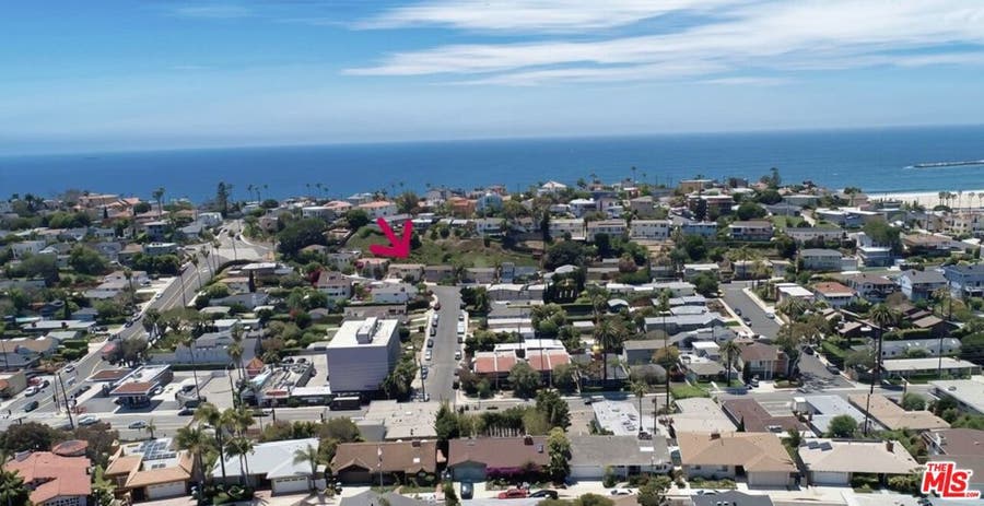 Property photo for 7203 Earldom Avenue, Los Angeles, CA