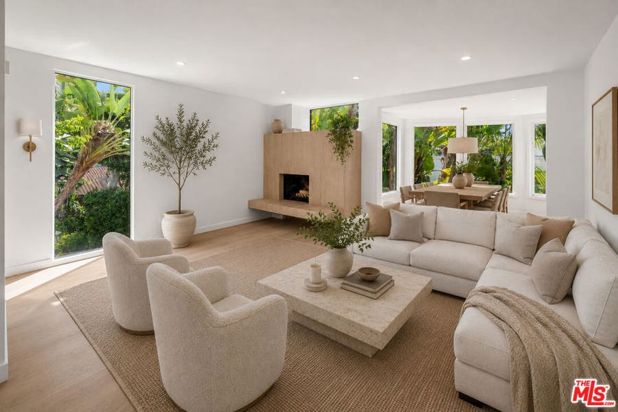 Property photo for 9315 Lloydcrest Drive, Beverly Hills, CA