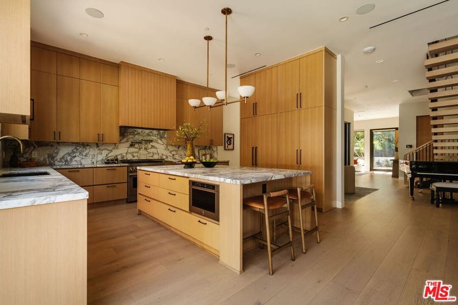 Property photo for 4554 Wortser Avenue, Studio City, CA