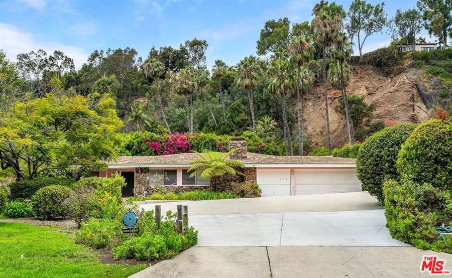 Property photo for 575 E Channel Road, Los Angeles, CA