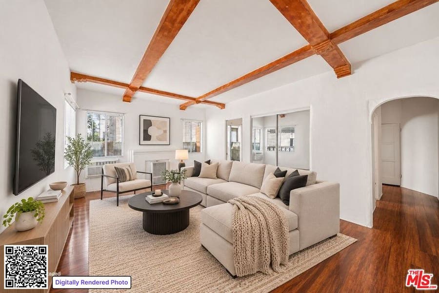 Property photo for 153 S Crescent Drive, #3, Beverly Hills, CA