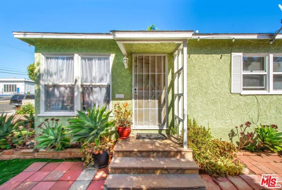 Property photo for 1118 Marlborough Avenue, Inglewood, CA