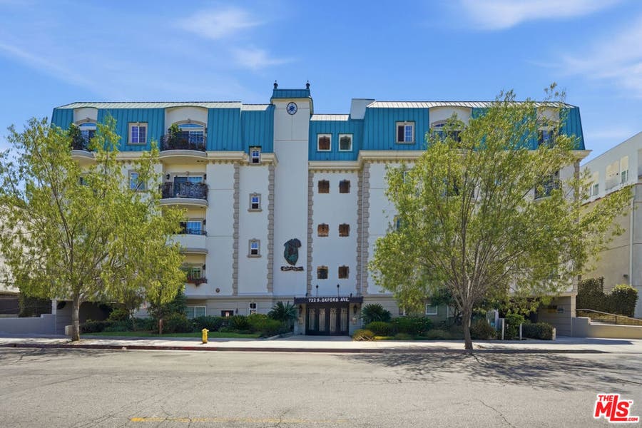 Property photo for 722 S Oxford Avenue, #305, Los Angeles, CA
