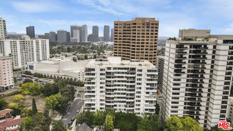 Property photo for 10433 Wilshire Boulevard, #808, Los Angeles, CA